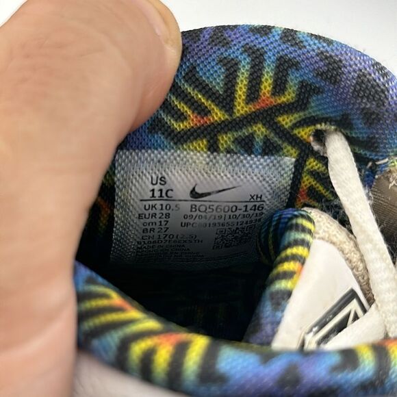 Nike Boys Kyrie 6 BQ5600-146 Blue White Basketball Shoes Sneakers 11C - Picture 6 of 6